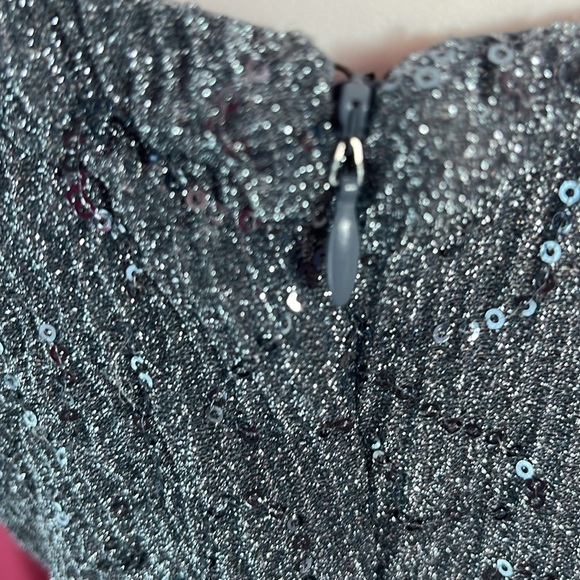 Silver sequin jumpsuit strapless bodycon new - Picture 4 of 5